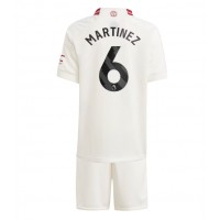 Camisa de time de futebol Manchester United Lisandro Martinez #6 Replicas 3º Equipamento Infantil 2023-24 Manga Curta (+ Calças curtas)